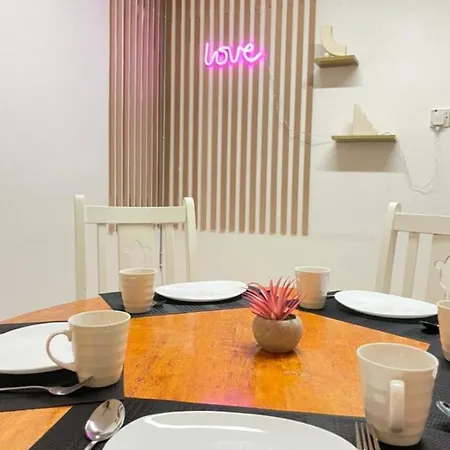 Demuji 4Br 10Pax 3Min To Ecm Kcm, Ps4 Villa Kuantan Exterior photo