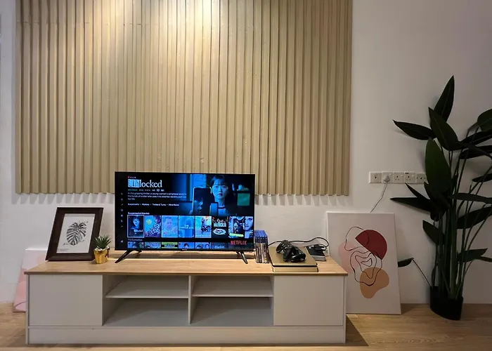 Demuji 4Br 10Pax 3Min To Ecm Kcm, Ps4