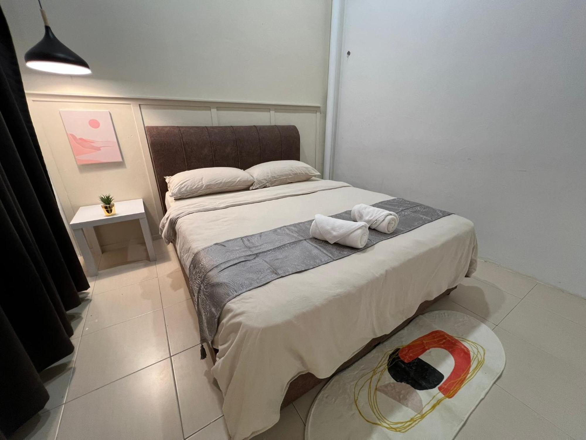 Demuji 4br 10pax 3min To Ecm Kcm, Ps4 * Kuantan