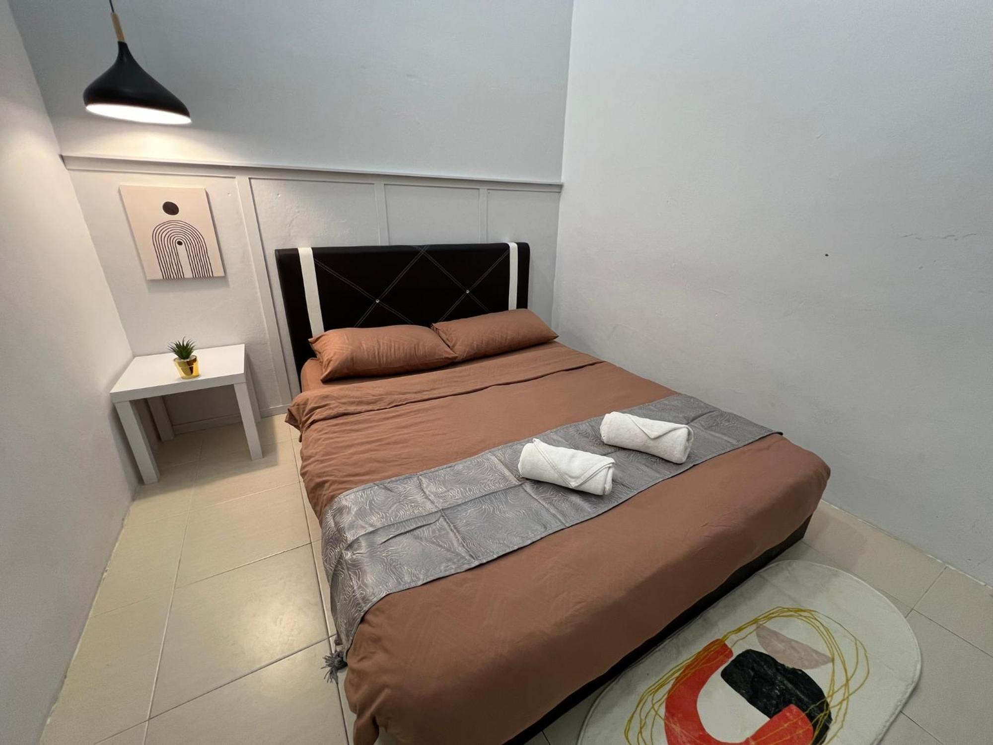 Holiday home Demuji 4br 10pax 3min To Ecm Kcm, Ps4
