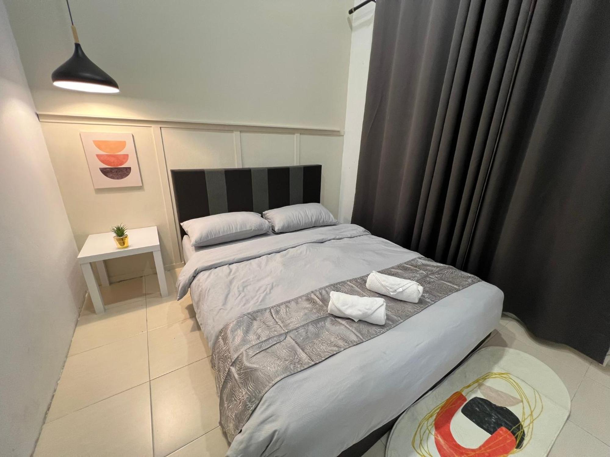 Demuji 4br 10pax 3min To Ecm Kcm, Ps4 *